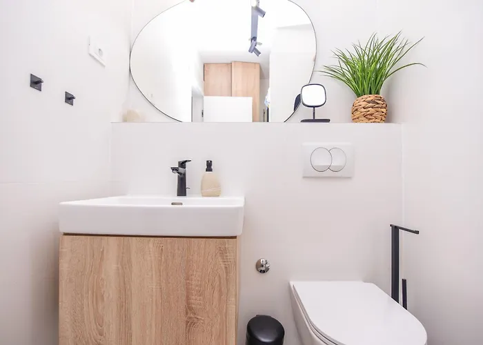 Beachfront With Private Garage And Amazing Balcony With Seaview Apartamento *